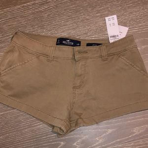 Low rise hollister shorts 3
